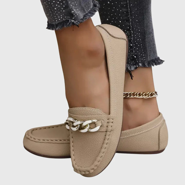 Élise Chain Loafer